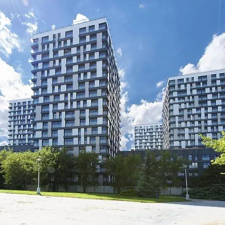 The Ebony Tower With Free Parking *