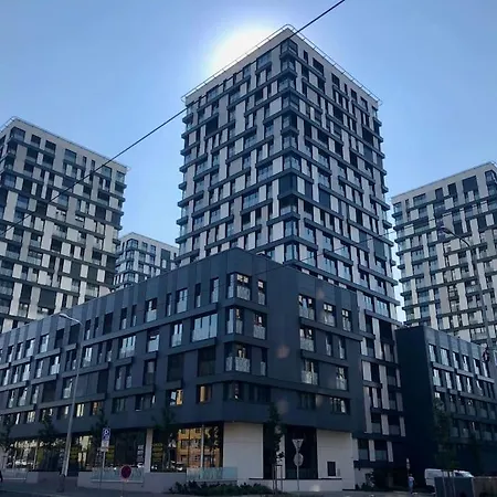 The Ebony Tower With Free Parking Apartamento Praga