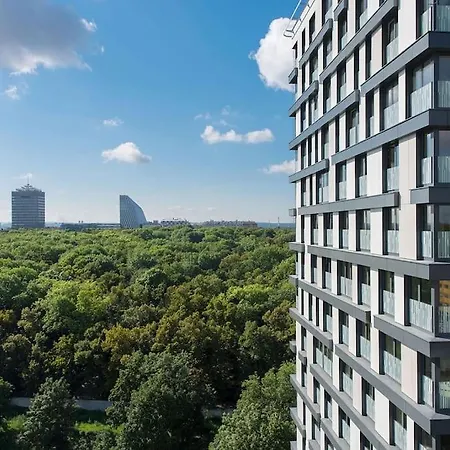 The Ebony Tower With Free Parking *